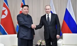 Kim Jong-un'dan Putin'e "ikili ilişkileri güçlendirme" mesajı