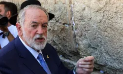 Huckabee'den inciler: İsrail Tanrı'nın yardımıyla başarılı oldu