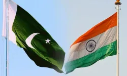 Pakistan, Hindistan'a uyguladığı hava sahası yasağını uzattı