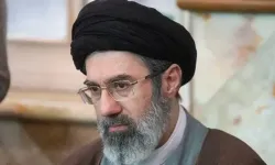 Hamaney: ABD ve İsrail, hibrit savaşa yöneldi