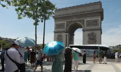 Fransa'da rekor sıcaklar: Paris'te alkol yasağı ilan edildi!