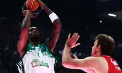 Panathinaikos pes etmedi: Final serisinde eşitlik sağlandı