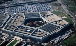 Pentagon'da tehlikeli madde alarmı: Bazı katlar tahliye edildi