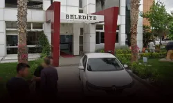 Seferihisar Belediyesi'ne operasyon: 6 kişi gözaltında