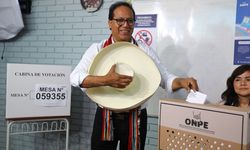 Peru’da solun zaferi yakın mı? Sanchez öne geçti