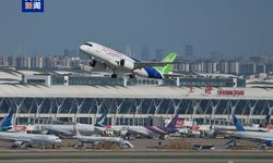 Çin'in yerli üretim uçağı C919 ilk test uçuşunu tamamladı