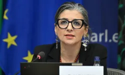 Francesca Albanese : Geleneksel Batı Medyası İsrail'in suç ortağıdır