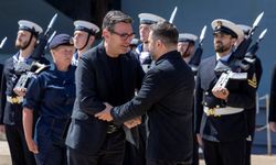 İngiltere'nin yeni Başbakanına ilk ziyaret Zelenskiy'den