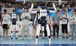 Çin’den insansı robot sektörü için 100’den fazla standart planı