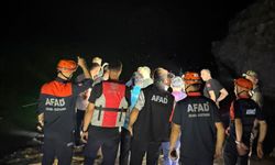 Siirt'te çaya düşen çocuk boğuldu; Oğlunu kurtarmaya çalışan baba akıntıya kapıldı
