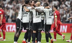Beşiktaş Çorum FK'ya gol olup yağdı: Vlahovic hat-trick yaptı!
