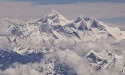 130 bin kaya buzulu: Tibet Platosu’ndaki gizli su rezervi ortaya çıkarıldı