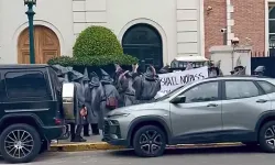 Peter Thiel’in Arjantin yatırımına “Gandalf”lı protesto: Geçemezsin!