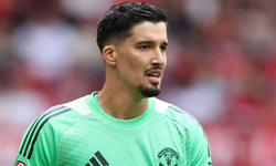 Altay Bayındır, Celta Vigo'ya transfer oldu