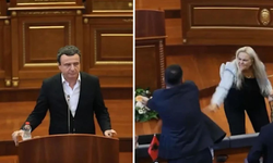 Kosova Meclisi'nde gerilim: Başbakana yumurta fırlatıldı