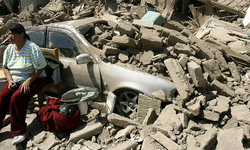 Peru'da 6,7 büyüklüğünde deprem