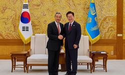 Wang Yi, Güney Kore'de: Çin ile yürümek fırsatlarla yürümektir