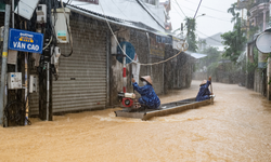 Vietnam'da sel: Acil durum ilan edildi