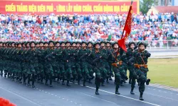Vietnam, yerli üretim denizaltı savunma gemisinin inşasına başladı
