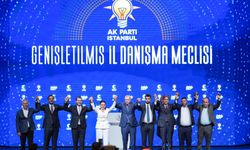 İstanbul'da CHP'li 3 belediye başkanı AK Parti'ye geçti