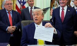 Trump’a Truth Social davası: “Kamu bilgisini paraya çeviriyor”
