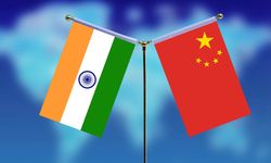 Xi Jinping ile Modi Yeni Delhi’de bir araya geldi