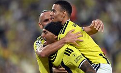 Fenerbahçe Şampiyonlar Ligi'ne puanla başladı!