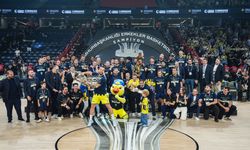 Fenerbahçe Tarfin Erkek Basketbol Takımı, Cumhurbaşkanlığı Kupası'nı aldı