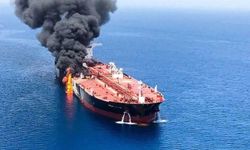 İran'dan kritik uyarı: Batan tankerlerden sızan petrol Basra Körfezi'ni zehirliyor