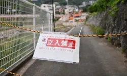 Japonya’da Niijima Adası için en yüksek seviye heyelan uyarısı