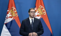 Vucic Meclis'i feshetti; Sırbistan erken seçime gidiyor
