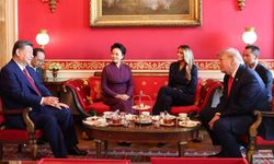 Xi Jinping ve Peng Liyuan, ABD Başkanı Trump ve eşiyle çay sohbetinde bir araya geldi