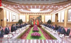 Xi, Togo Bakanlar Kurulu Başkanı Gnassingbe’yi kabul etti