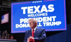 Trump Teksas’ta konuşmaya çalıştı, protestocular izin vermedi