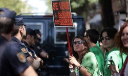 Ana muhalefetin yönettiği Madrid’de eğitim krizi: Öğretmenler greve gitti