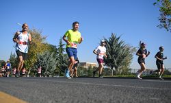 Cumhurbaşkanlığı Yarı Maratonu, Ankara'da başladı