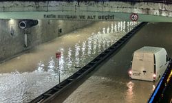 İstanbul'u sel vurdu: Can kaybı 2'ye yükseldi