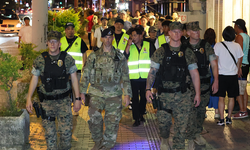 Okinawa'da ABD askeri varlığına protesto