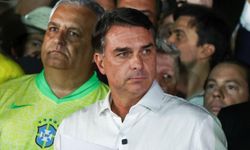 Brezilya'da seçimi kaybeden Bolsonaro'ya yurt dışı yasağı
