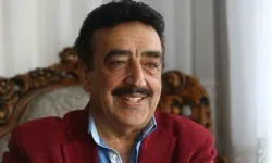 Sahnede fenalaşan ünlü sanatçı Hakkı Bulut hastaneye kaldırıldı