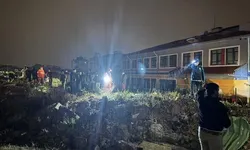 Antalya'da 4 kişinin öldüğü hortum böyle görüntülendi!