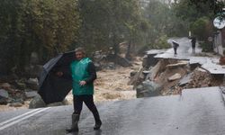 Yunanistan'da 9 bölgede kırmızı alarm ilan edildi