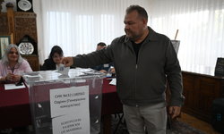 Çifte vatandaşlar sandıkta: Bulgaristan seçimleri için oy kullanımı başladı
