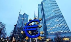 Euro Bölgesi'nde perakende satışlar düştü 