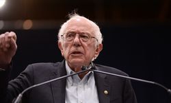 Sanders'tan "kampüslerde antisemitizmi, Müslüman karşıtlığını kınayan" karar teklifi