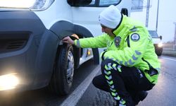 "Zorunlu kış lastiği" uygulaması başladı! Trafik ekipleri denetimde