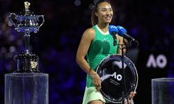 Çinli tenisçi Zheng Qinwen, Avustralya Açık’ta ikinci oldu