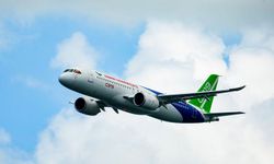 Çin yapımı C919 ve ARJ21 yolcu uçakları Singapur’da görücüye çıktı