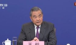 Wang Yi: Kore Yarımadası sorunu bahanesiyle Soğuk Savaş’ı yeniden başlatmak isteyenler, tarihi sorumluluğu üstlenmeli