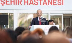 Bakan Uraloğlu: Antalya - Alanya arası 45 dakika olacak